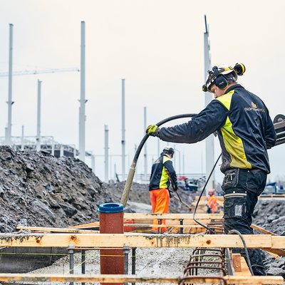 Vårt byggteam har kämpat på fantastiskt bra den första halvan av året.